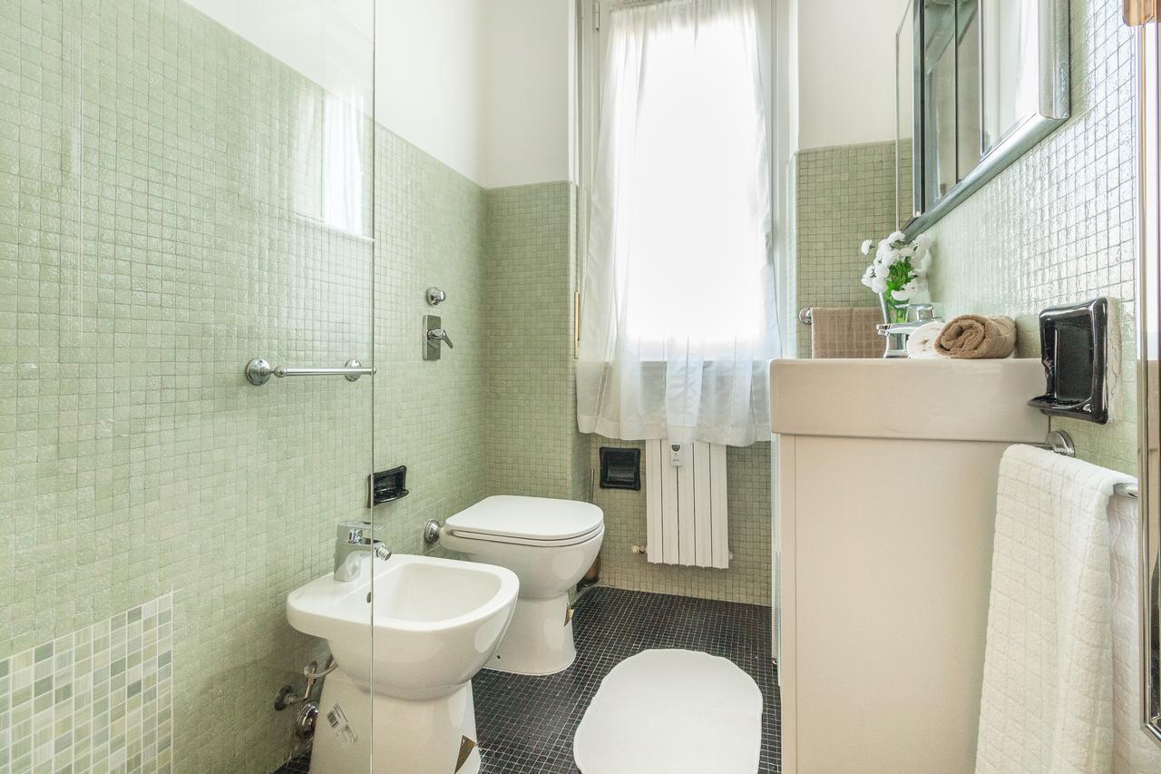 Alessia'S Flat- Sondrio M3 Apartment Milan Luaran gambar